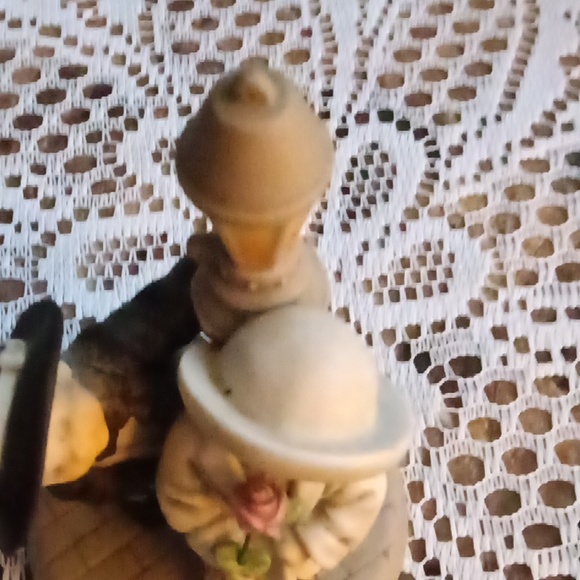 Vintage Kim Anderson Figurine - Picture 4 of 6